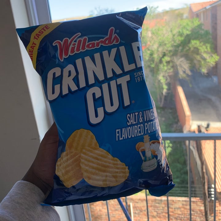 review photo of Willards Salt and vinegar shared by @brokestudentvegan on 09 Aug 2020 - review