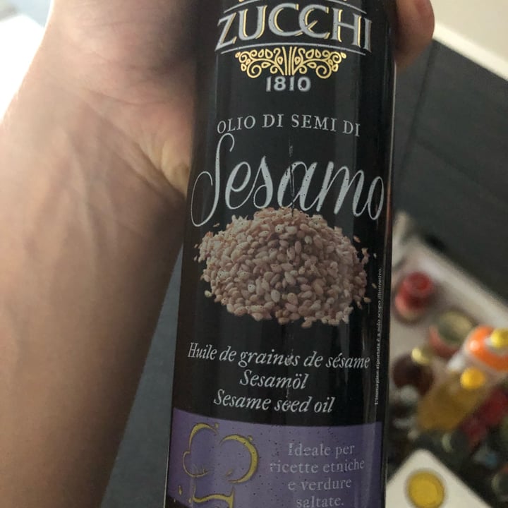 photo of Zucchi Olio di semi di sesamo shared by @alessiavicini on  17 Jul 2022 - review