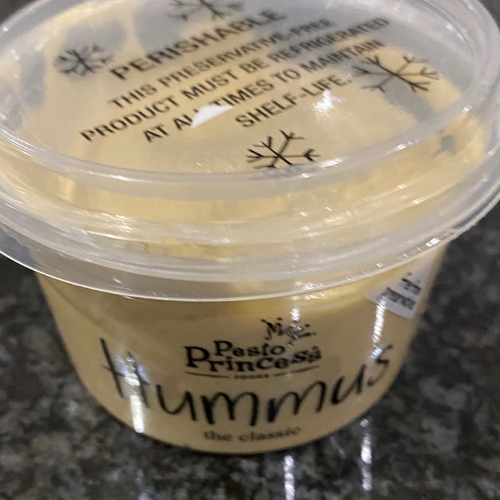 photo of Pesto Princess Hummus shared by @thehestermans on  28 Sep 2021 - review