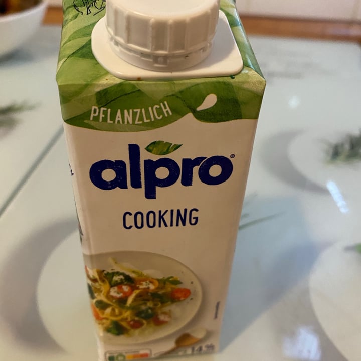 photo of Alpro Cooking/Cuisine Soya 14% Fat shared by @greenhappy on  05 Jan 2021 - review