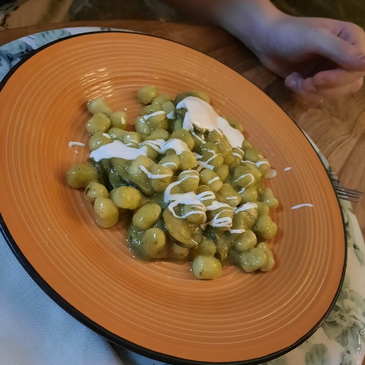 photo of L'OV Osteria Vegetariana Gnocchi Con Zucchine, Menta E Gorgonzola Veg shared by @genny20 on  05 Aug 2022 - review