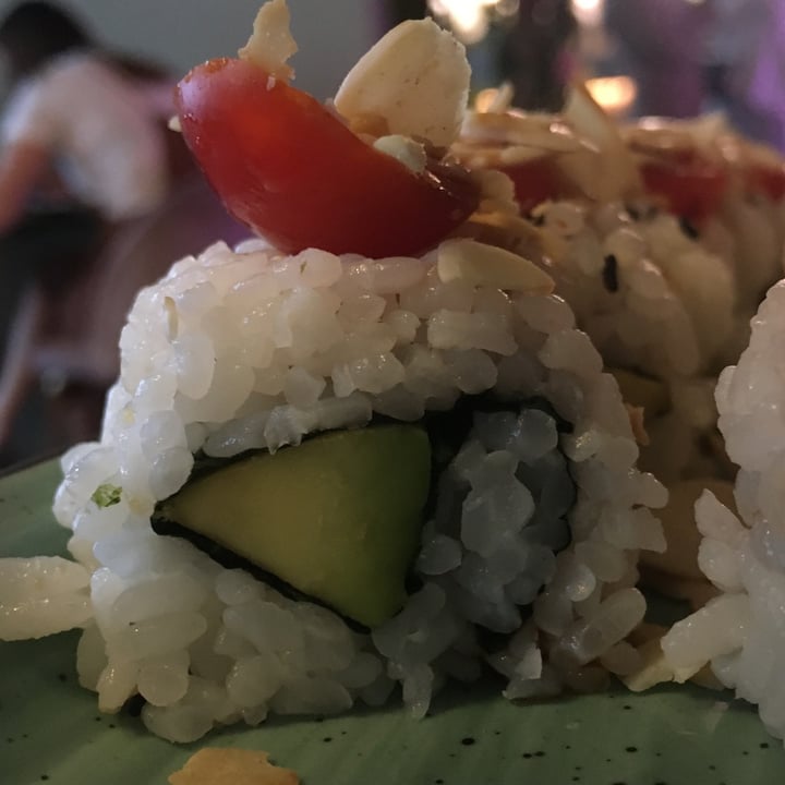 photo of Makai Uramakeria & Sushi Toma Vegan Roll shared by @giorgia97 on  30 Jun 2022 - review
