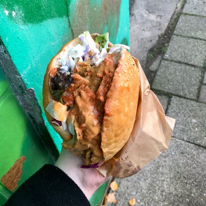 photo of Veganbar Whöner IM BROT shared by @ninree on  20 Nov 2022 - review