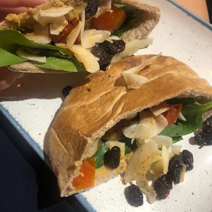 photo of Shake Farm Healthy Hummus shared by @daffydev on  10 Jul 2019 - review