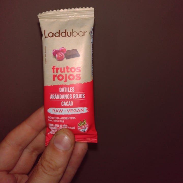 photo of Laddubar Barra Frutos rojos shared by @joacosol on  01 Dec 2021 - review