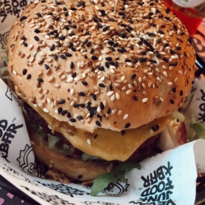 photo of Vegan Junk Food Bar Flashy Kapsalon shared by @jennifergrnd on  17 Aug 2021 - review