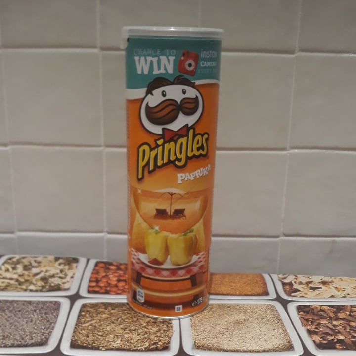 photo of Pringles Paprika shared by @ilaria9105 on  15 Dec 2021 - review
