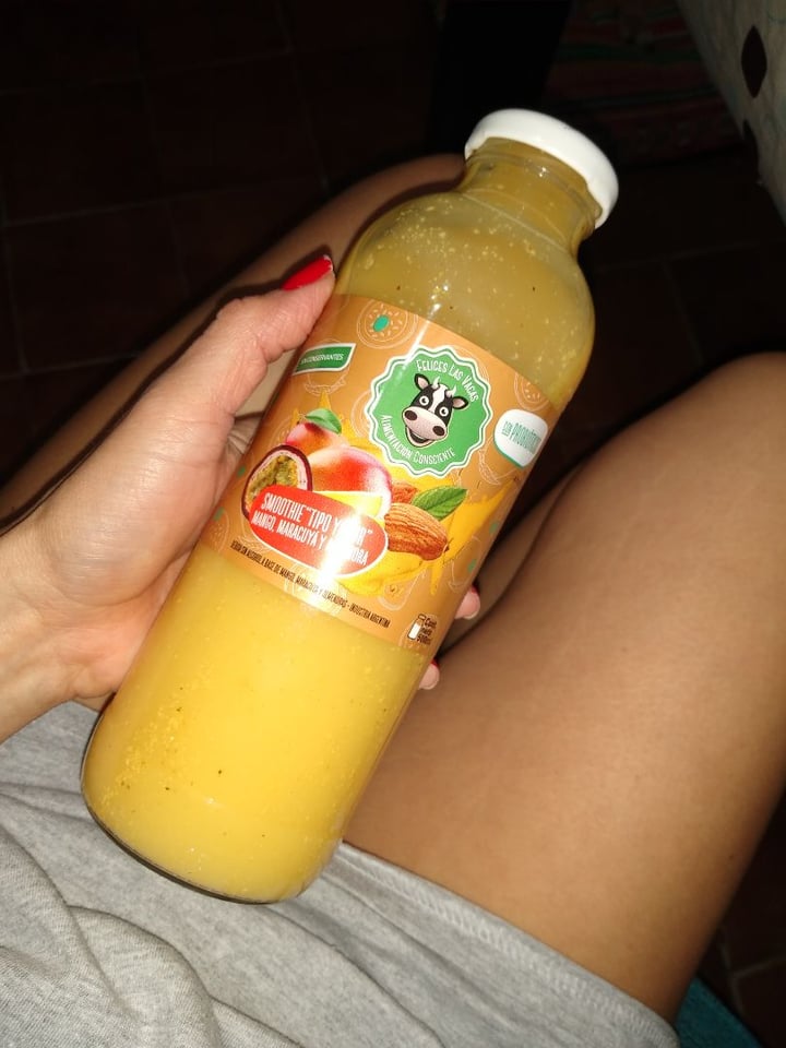 photo of Felices Las Vacas Smoothie Mango, Maracuya y Almendras shared by @jessilva on  19 Apr 2020 - review