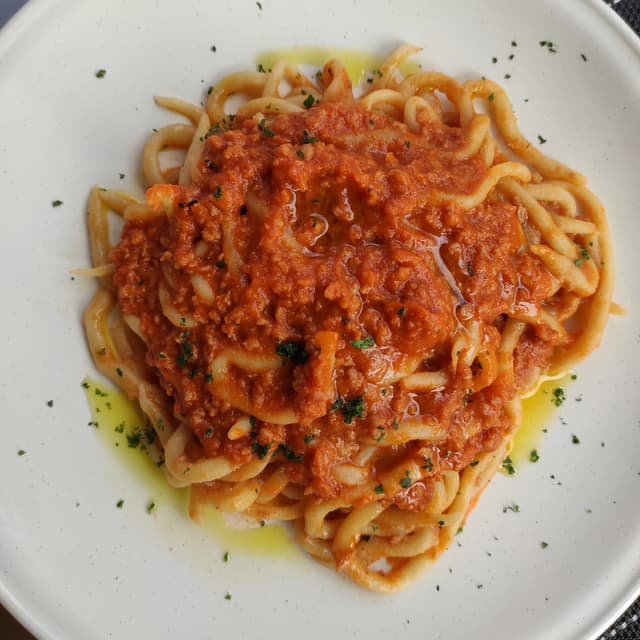 菜肴“Pici Con Ragù Di Soia”的照片