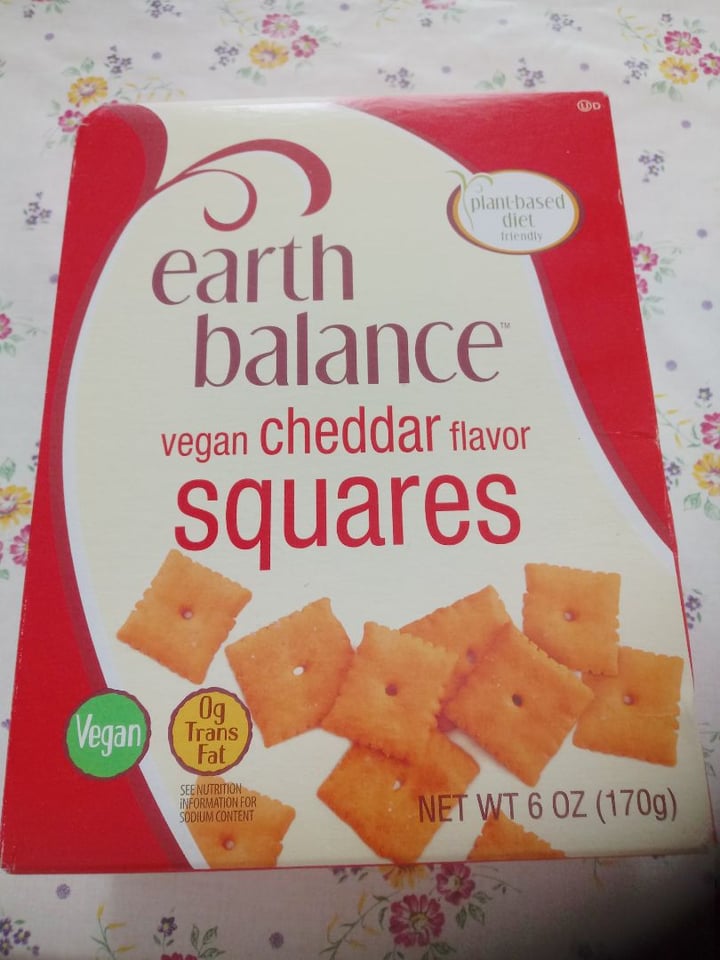 photo of Earth Balance Vegan Cheddar Flavor Squares shared by @friendsnotfood on  25 Nov 2019 - review