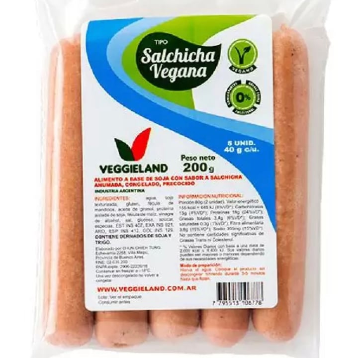 photo of Veggieland Salchichas Veganas shared by @florecer on  01 Jun 2022 - review