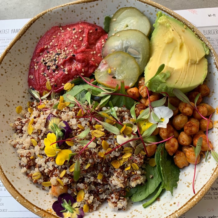 review photo of Amélia Lisboa flower power bowl shared by @mcaetano on 25 Sep 2021 - review