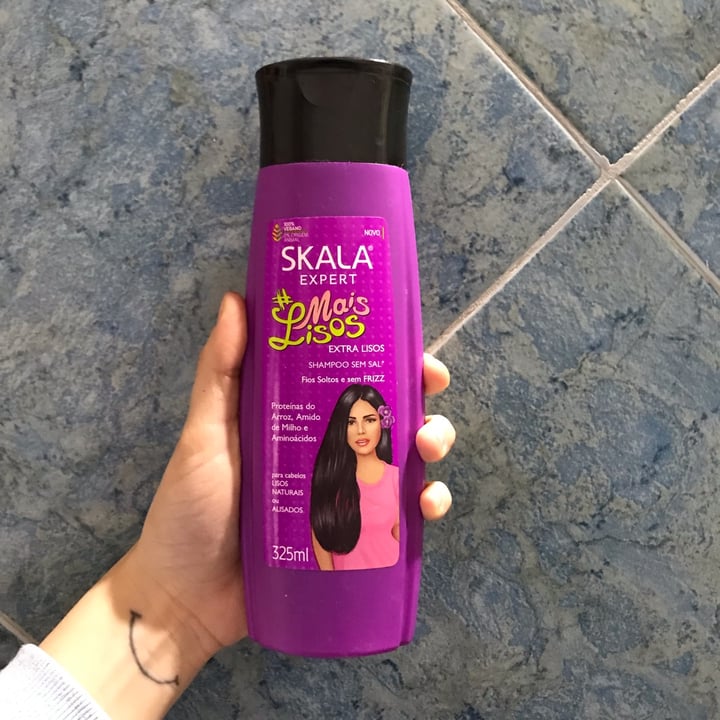 photo of Skala Shampoo expert Mais Lisos shared by @kacerutti on  20 Oct 2021 - review