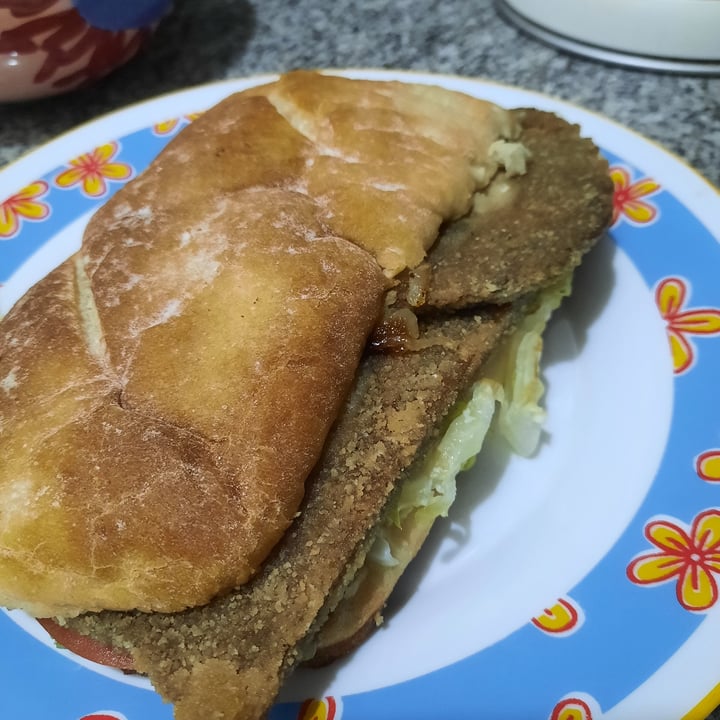 photo of Gordo Vegano Sándwich de Mila de fugazzetta shared by @vegaly on  21 Jan 2022 - review