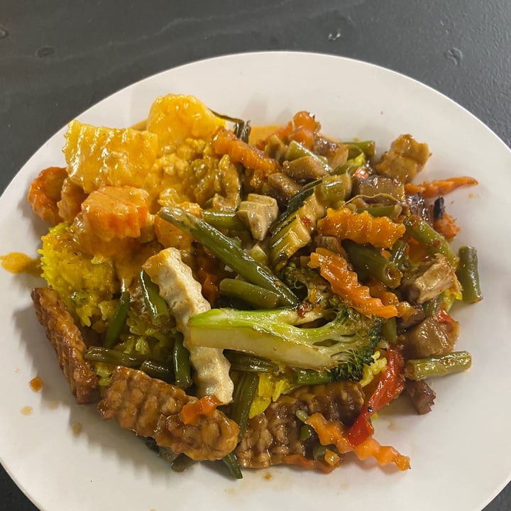 review photo of Blossoming lotus Dinner Special shared by @earthling-joel on 17 Sep 2022 - review