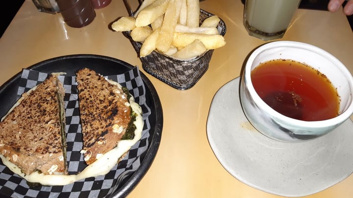 review photo of Cafe Leon Interior 6 Local 3 Paseo Del Faro Sandwich de Orellana apanada. shared by @luliwizard on 27 Aug 2019 - review