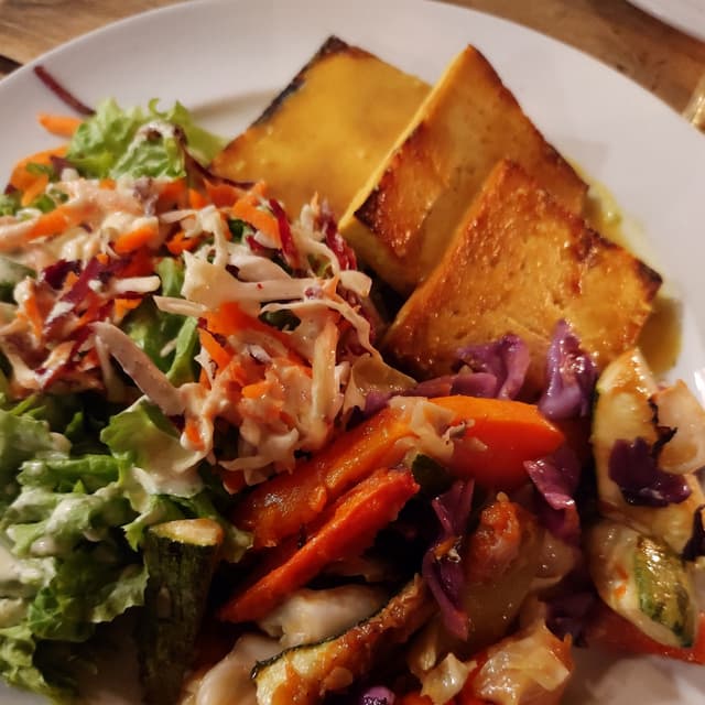 Photo of the dish “Tofu a la mostaza”