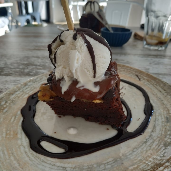 photo of Bioloco Brownie con helado shared by @runa on  03 Oct 2021 - review