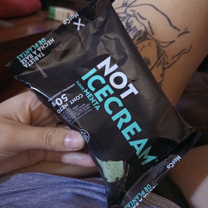 photo of NotCo Not Icecream Sabor Menta shared by @zoestorino on  18 Dec 2021 - review