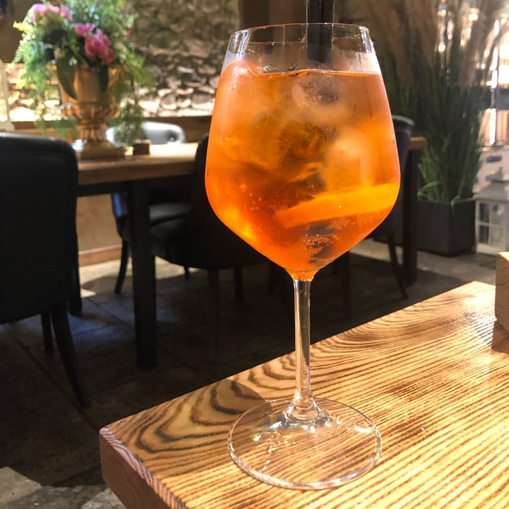 photo of Fondi dal 1936 aperitivo spritz shared by @violettaplantbased on  03 Jun 2022 - review