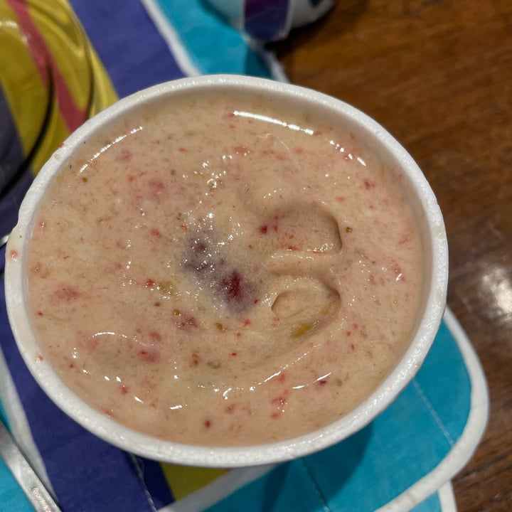 photo of Taste and See Smoothie de banana com morango shared by @rurosrmb on  30 Jan 2022 - review