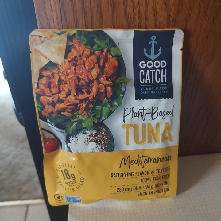 photo of Good Catch Mediterranean vegan tuna shared by @patriciaisaacs1997 on  20 Nov 2022 - review