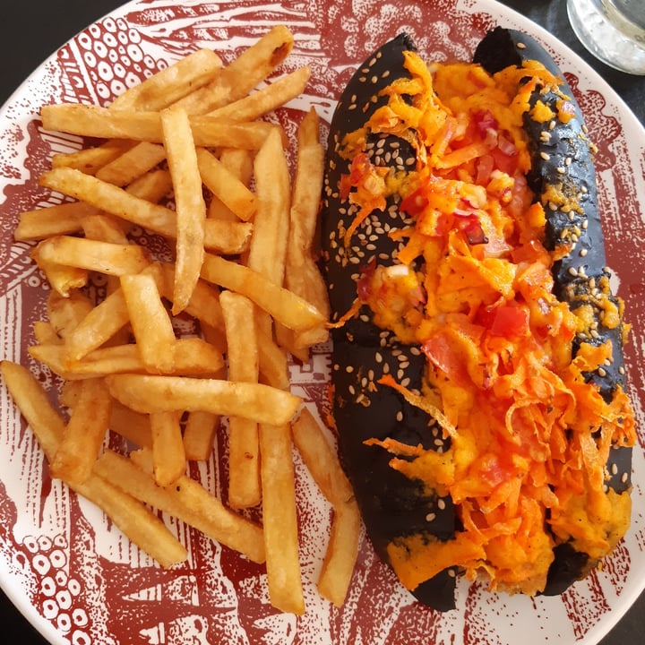 photo of Quedate Pancho Pancho Vegano Con Papas shared by @giseveg on  16 Apr 2021 - review