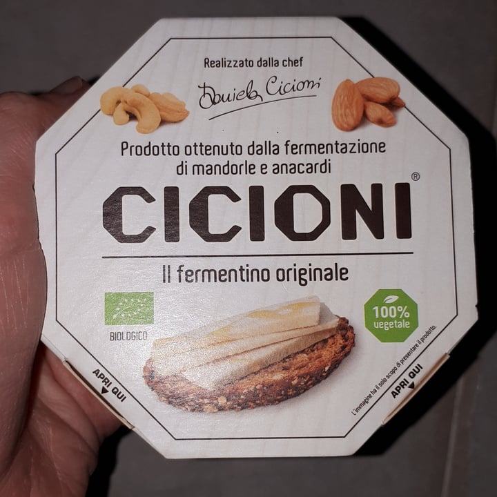 photo of Cicioni Cicioni Fermentino Originale shared by @giuliasmart on  16 Apr 2022 - review
