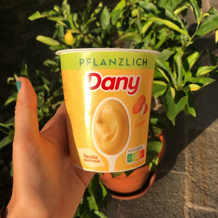 photo of Dany Vanilla shared by @sarahmv on  01 Sep 2022 - review