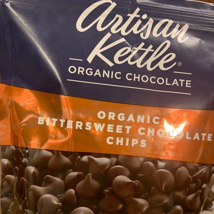 photo of Artisana Organics Artisan kettle chocolate shared by @plantslayer on  29 Dec 2020 - review