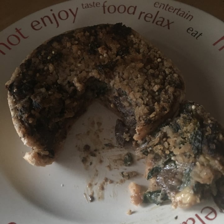 photo of Higgidy Porcini Mushroom & Spinach Quiche shared by @dandan4 on  22 Nov 2021 - review
