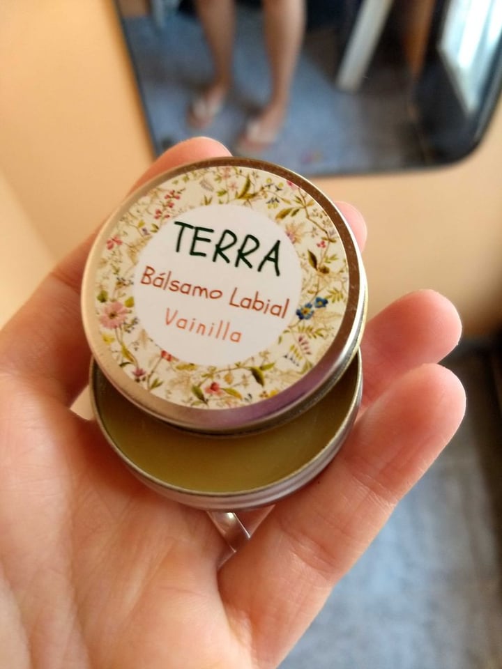 photo of Terra Cosmética Natural Bálsamo Labial Vainilla shared by @arantxa97 on  24 Mar 2020 - review