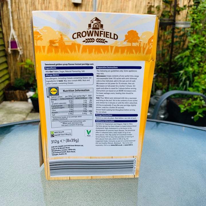 photo of Crownfield Oat flakes Rolled shared by @emylyfalcao on  22 Apr 2022 - review