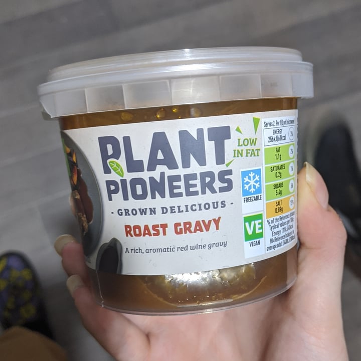 photo of Plant Pioneers Roast Gravy shared by @vegans0ph3 on  06 Jan 2021 - review