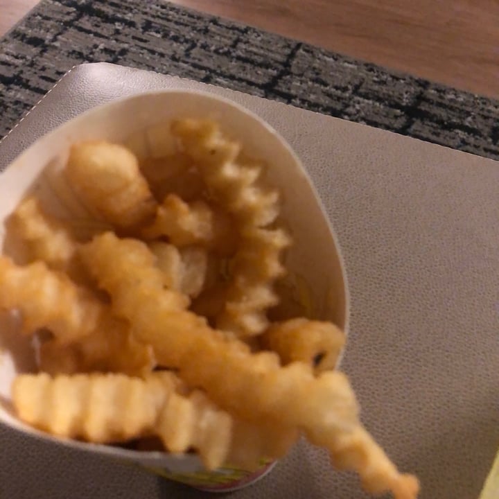 review photo of Earth Burger Fries shared by @migs on 15 Jan 2021 - review