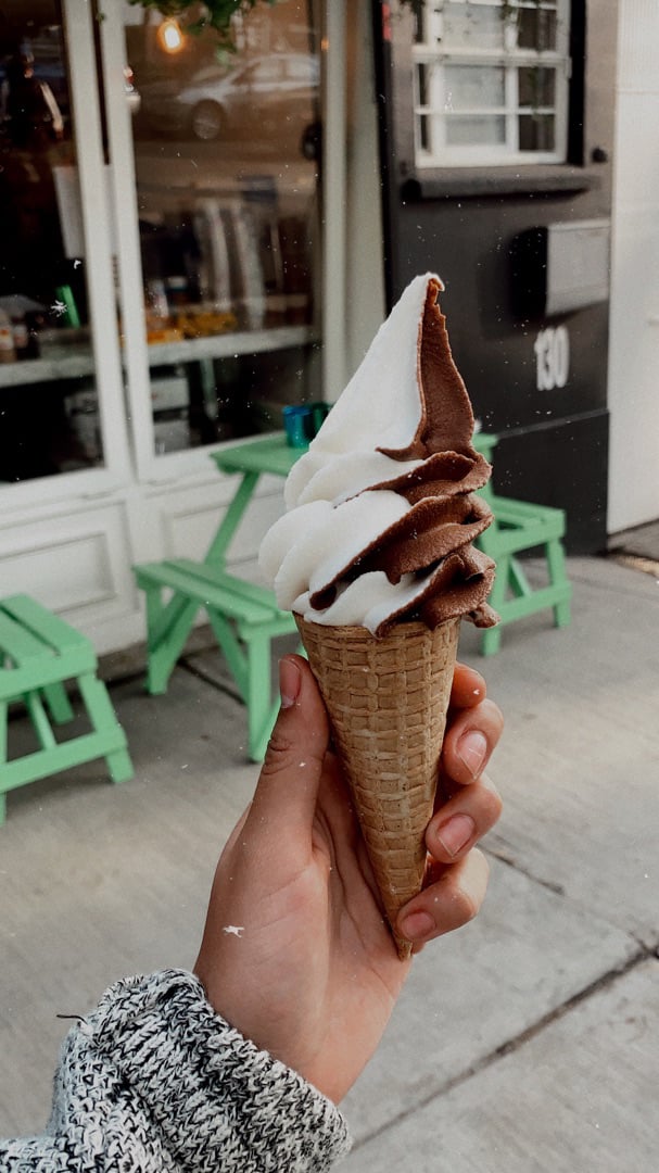 photo of Fat Vegan Helado Combinado shared by @proteccionplaneta on  13 Dec 2019 - review