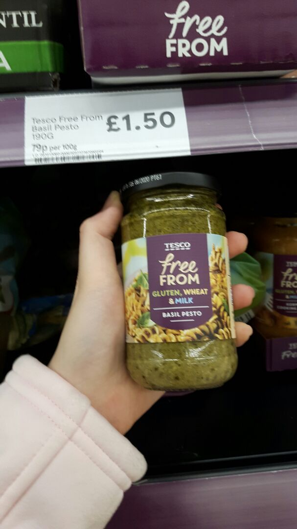 photo of Tesco Green Pesto shared by @darkchocoholic on  28 Dec 2018 - review