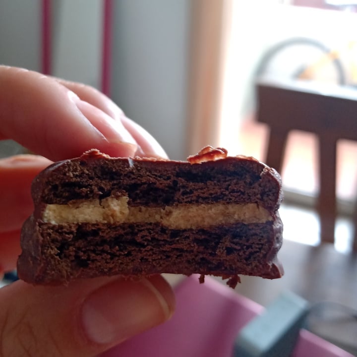 photo of Successo Black cookies bañadas shared by @luciaduran on  18 Mar 2021 - review