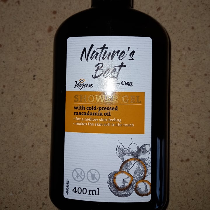 review photo of Cien Shower gel with macadamia oil shared by @greenmery on 27 Sep 2021 - review