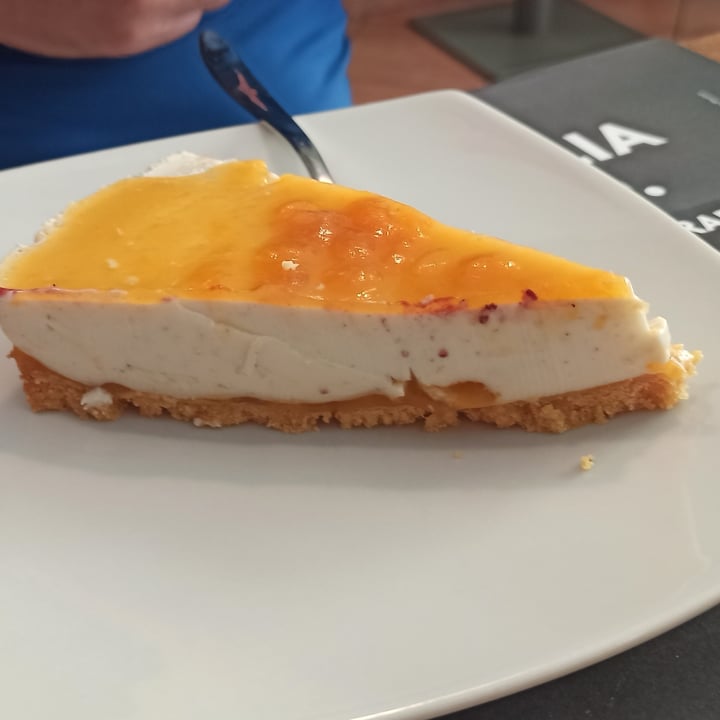 review photo of Mezzaluna Torta crumble di gelatina alla frutta shared by @greta94 on 17 Jun 2022 - review
