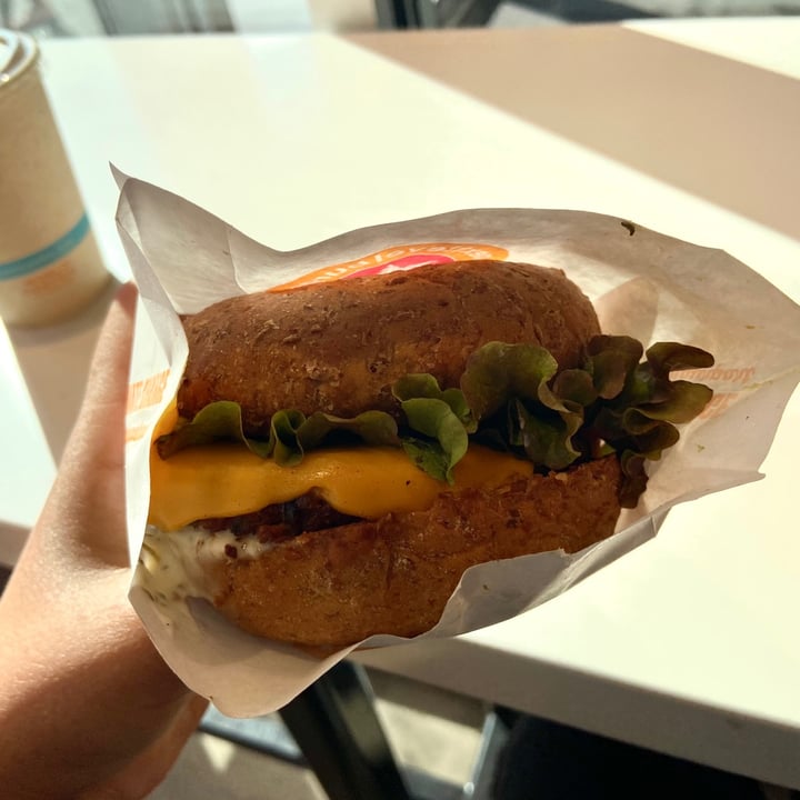 review photo of Next Level Burger Brooklyn Signature shared by @-zee on 10 Jul 2021 - review