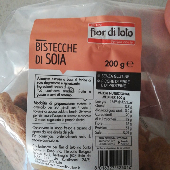 review photo of Fior di Loto Bistecche di soia shared by @elehele on 10 Mar 2022 - review