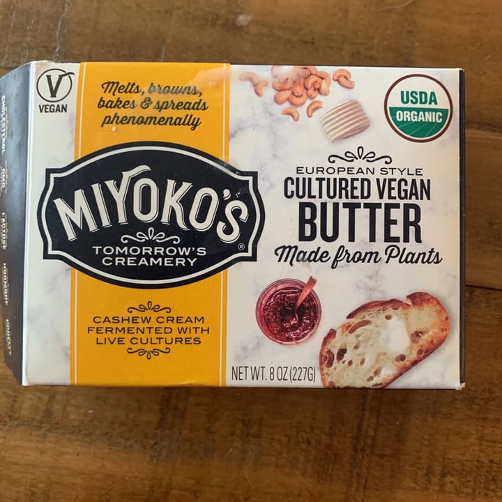 photo of Miyoko's Creamery European Style Cultured Vegan Butter Hint of Sea Salt shared by @crlins on  23 Nov 2019 - review