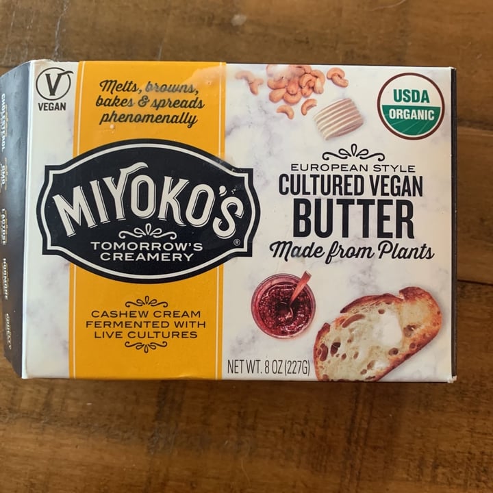 review photo of Miyoko's Creamery European Style Cultured Vegan Butter Hint of Sea Salt shared by @crlins on 23 Nov 2019 - review
