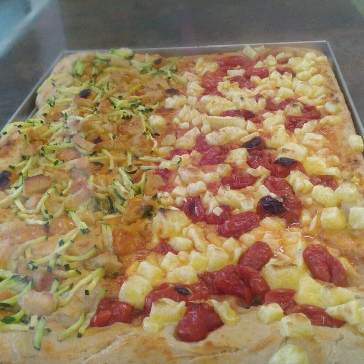 photo of G(i)usto laboratorio culinario Pizze al Taglio shared by @simonav21 on  15 Jul 2021 - review