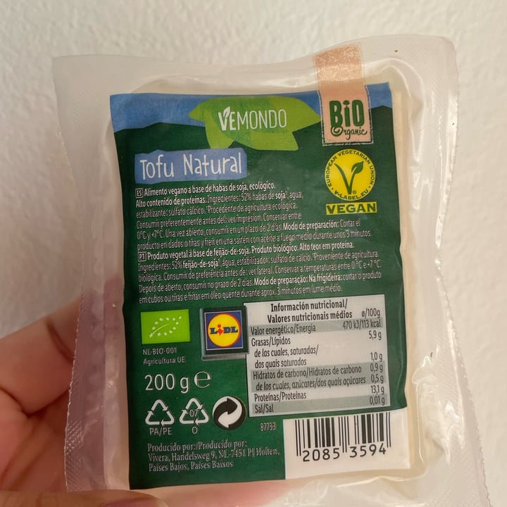 photo of Vemondo Tofu natural bio shared by @noeee on  13 Sep 2022 - review