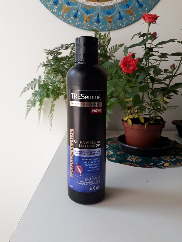 review photo of TRESemmé Ultra Violeta Matizador Shampoo shared by @fkava on 12 May 2022 - review