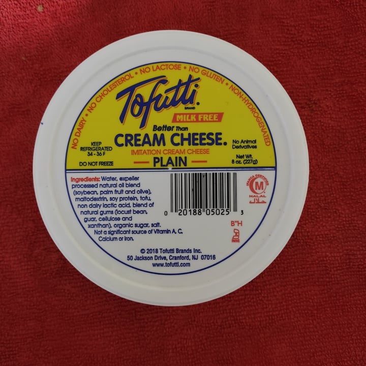 review photo of Tofutti Better Than Cream Cheese shared by @morritavegana on 30 Sep 2021 - review