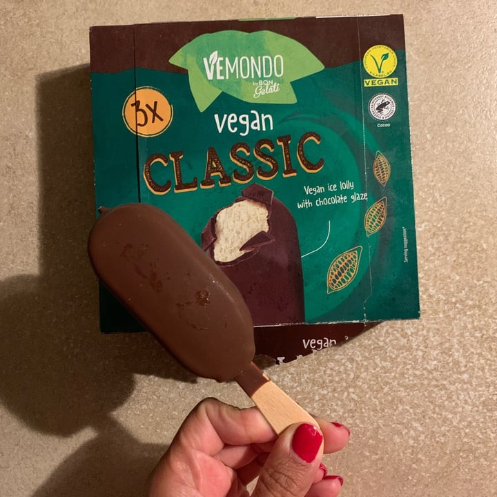 photo of Vemondo  Vegan Classic shared by @adele91m on  07 Sep 2022 - review