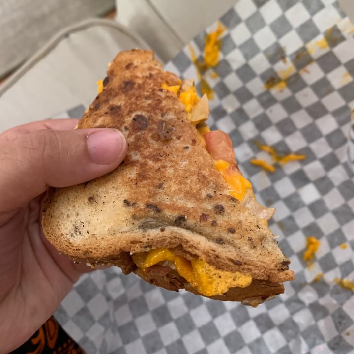 photo of The Cheesy Pickup I’m Hardly Believin’ It’s Vegan Grilled Cheese shared by @claud on  30 Jul 2020 - review